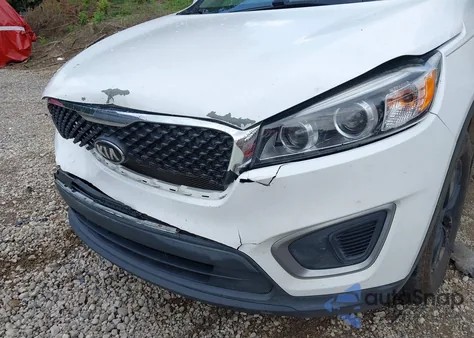 2016 Kia Sorento 2.4L Lx z USA, uszkodzony, nr VIN 5XYPGDA33GG020631